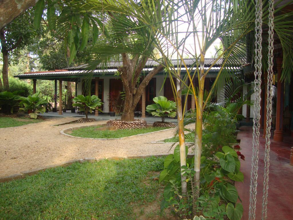 The Nature Park Villa Sigirîya Extérieur photo